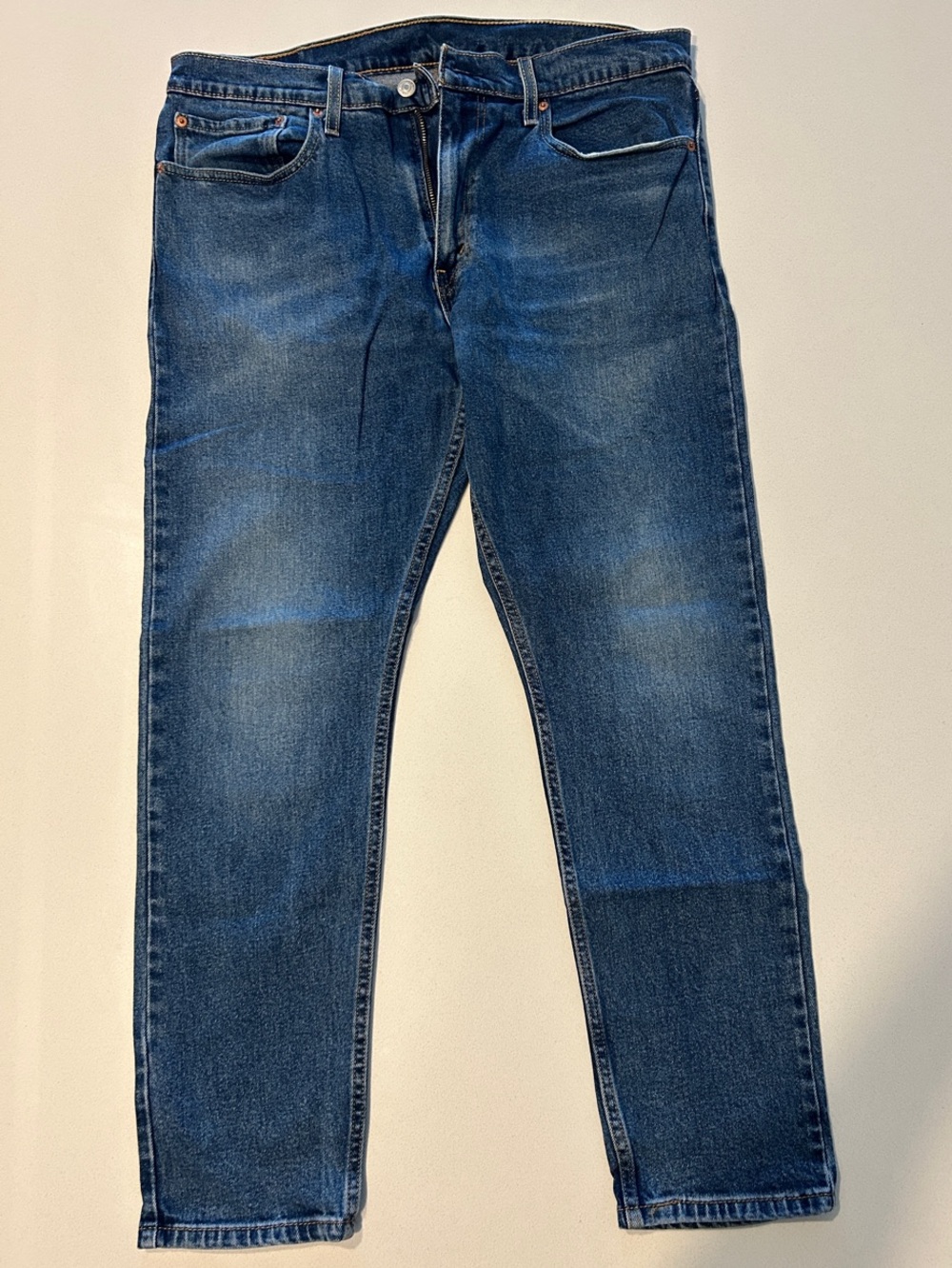 Levi's Slim Taper Men's Jeans in Medium Blue Wash